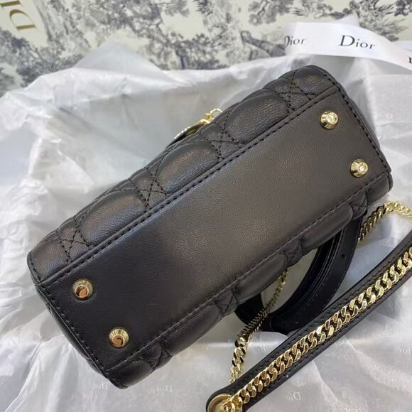 ✨✨Dior bags - Picture 7 of 9